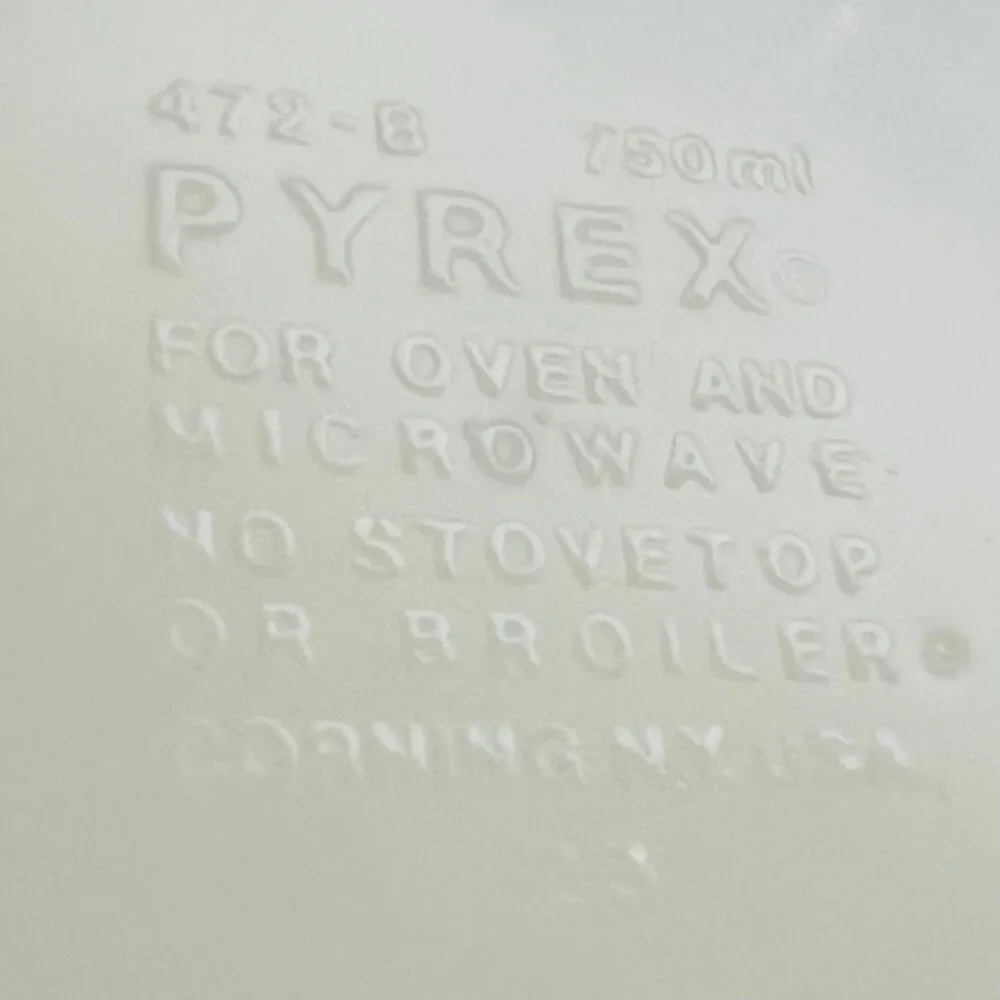 PYREX Rust Orange Autumn Harvest White Wheat Stalks 472-B Casserole Dish 750 ml